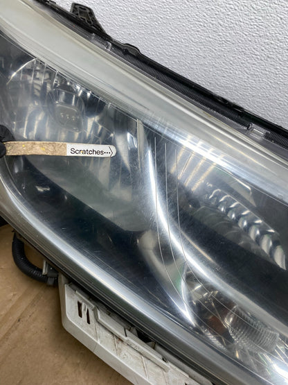 2013 to 2016 Nissan Pathfinder Right Passenger RH Side Headlight OEM AB6846 DW3