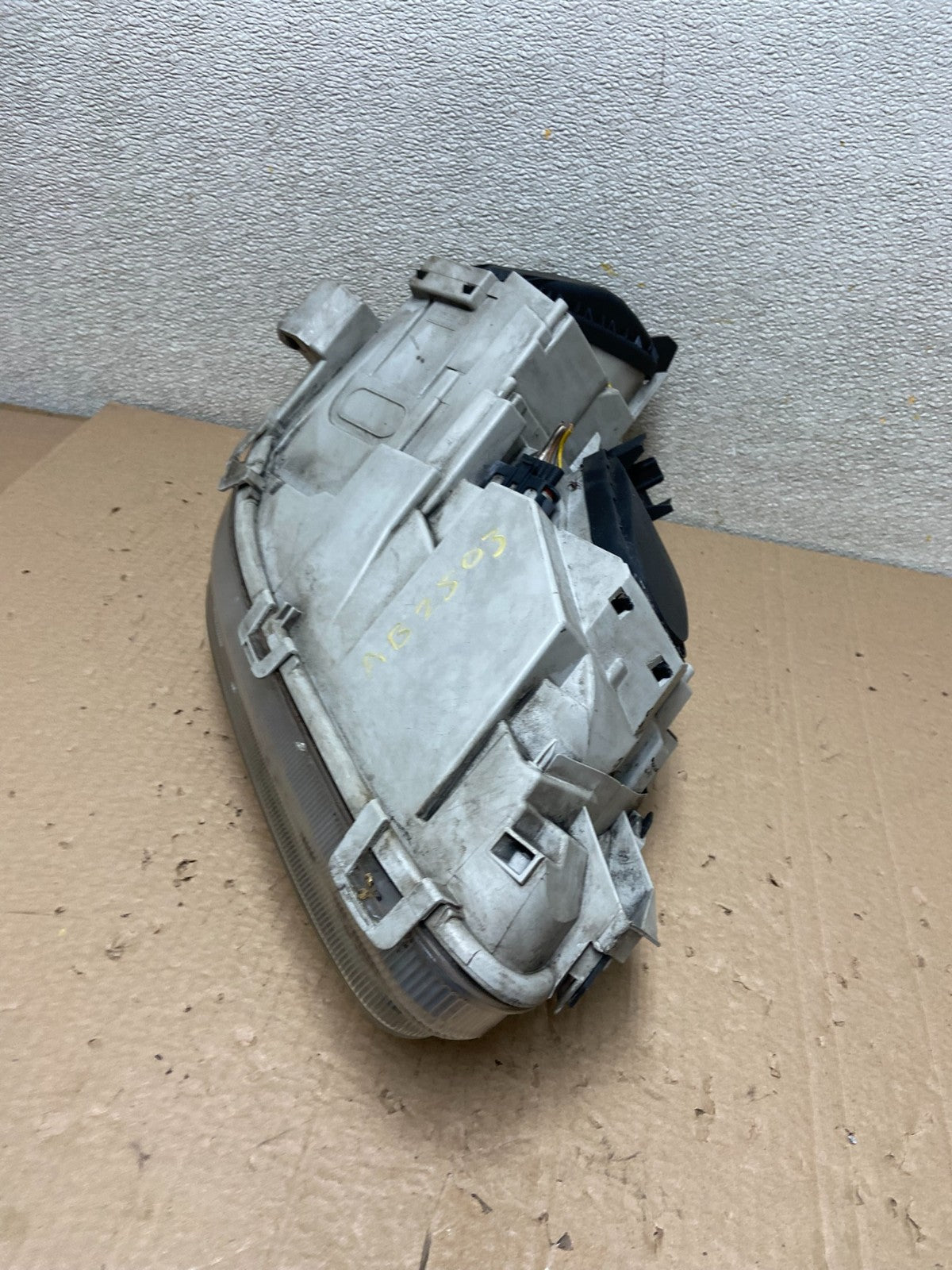 Halogen 2000 to 2002 Mercedes S-Class Left Driver LH Headlight Oem AB2503 DW9