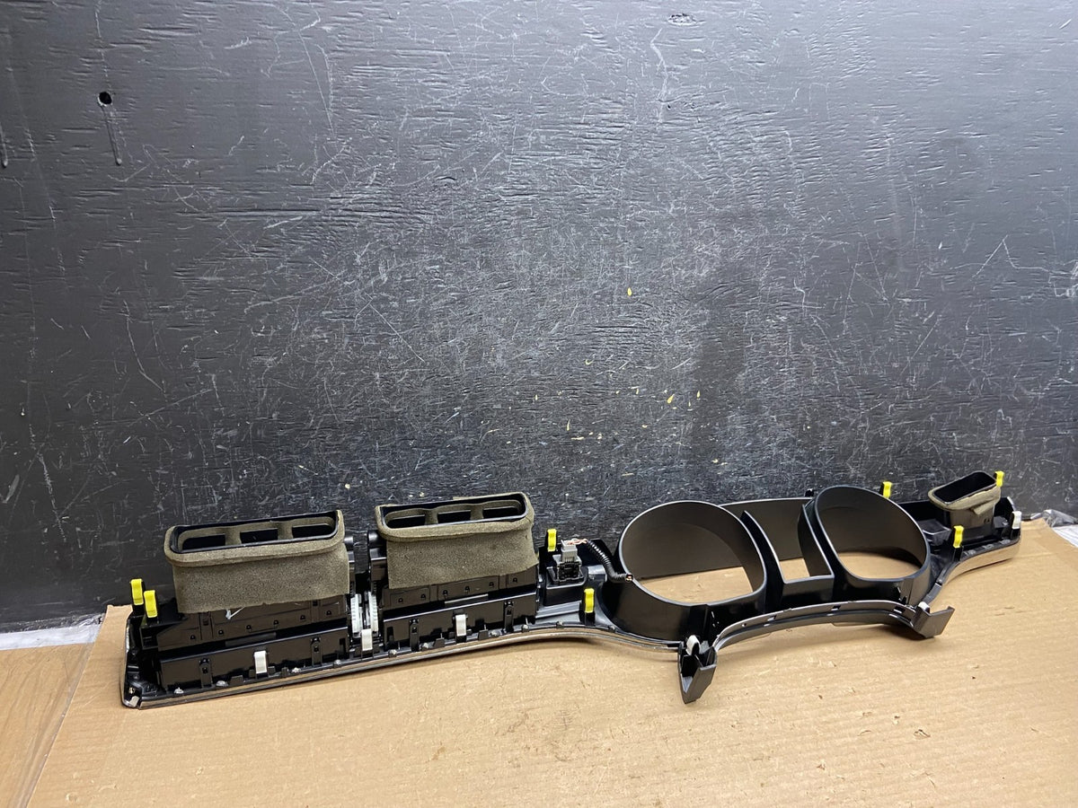 2013 to 2015 Toyota Avalon Cluster Bezel Center Air Vent AH3748 PS4