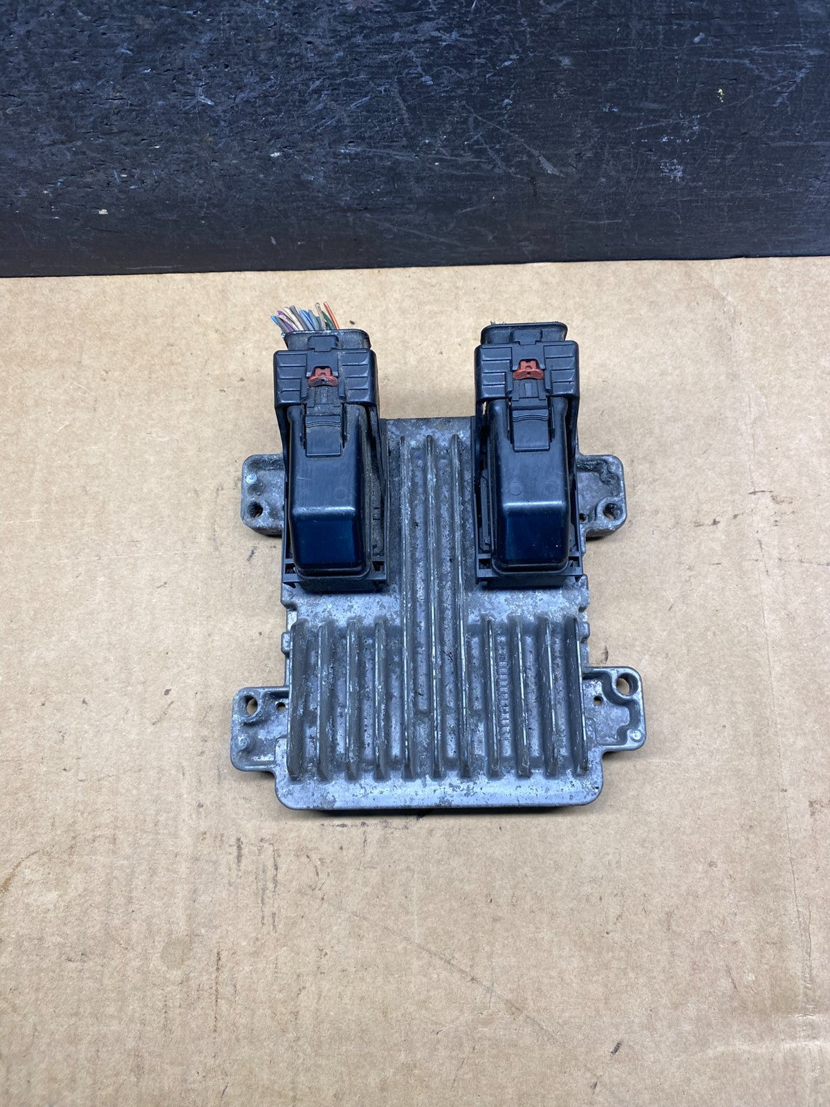 2007 Chevrolet Silverado Yukon Engine Control Module ECM ECU AH7215 DW0