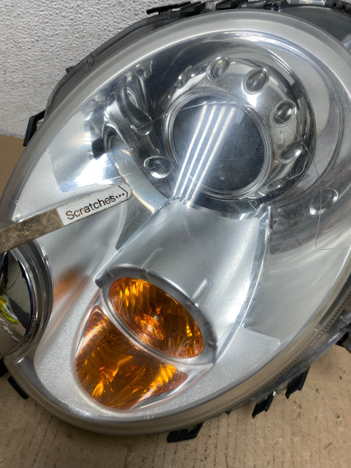 2007 to 2013 Mini Cooper Left Driver Side Headlight Xenon HID AF3166 LK3