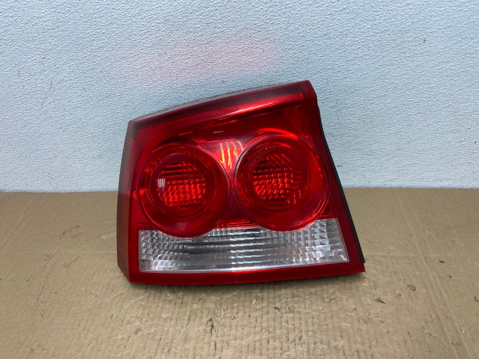 2009-2010 Dodge Charger Left Driver LH Side Tail Light Oem AC3920 LK0