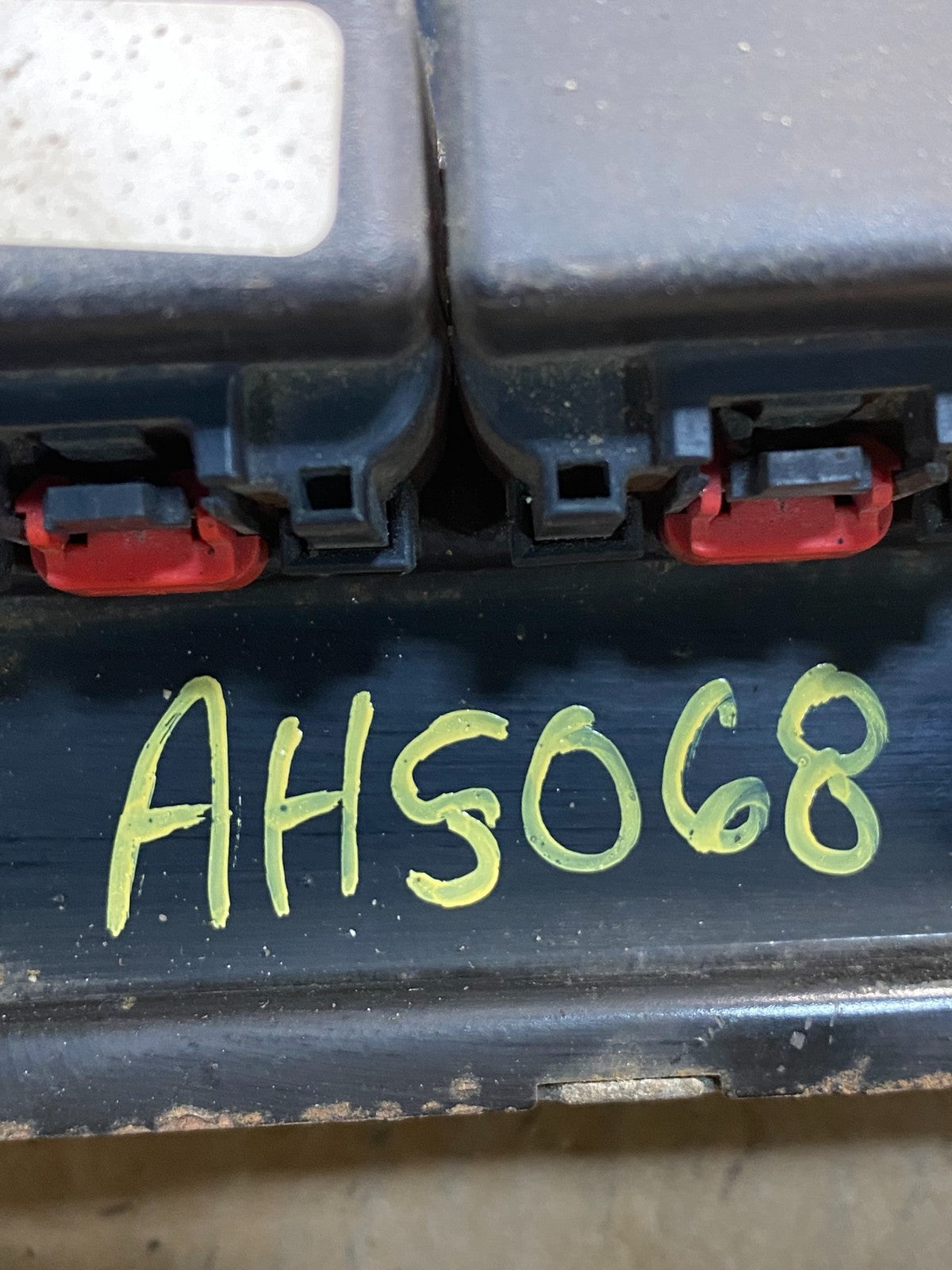 2007 Dodge Caravan Town & Country Engine Computer ECU p05187656ac AH5068 DG3