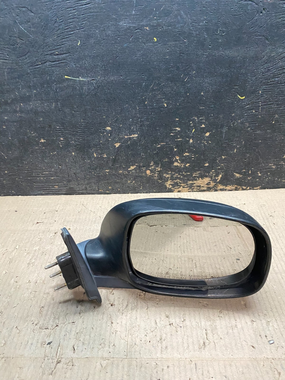 2001 to 2006 Toyota Sequoia Right Passenger View Door Mirror OEM X8008 DG10