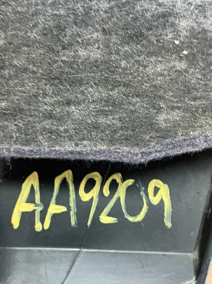 2013 - 2017 Land Rover LR2 2.0L Engine Motor Top Cover Trim Panel AA9209 DG8