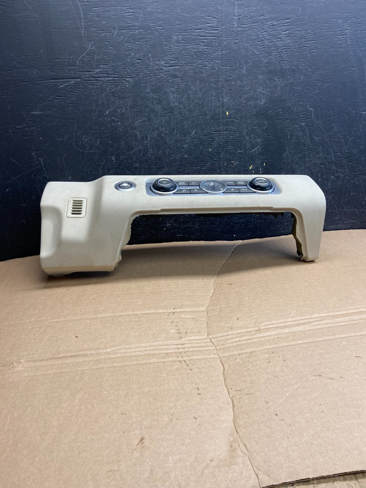 2010-2013 Land Rover Range Rover Radio Media Infotainment Controls AF1820 DG0