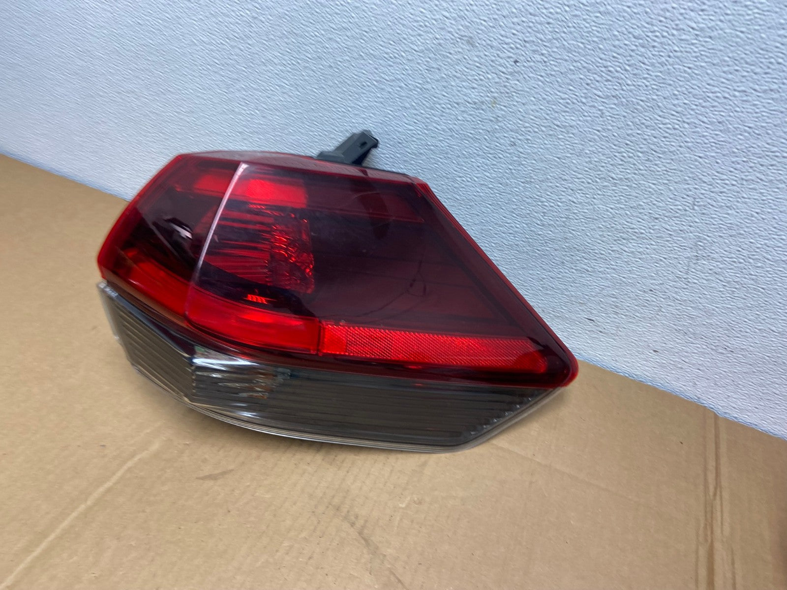 2017-2019 Nissan Rogue Right Passenger RH Side Outer Tail Light AC7477 LK1