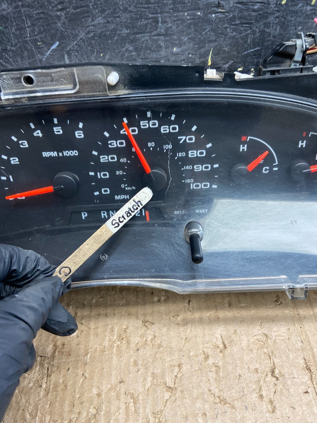 2004–2008 Ford E-150, E-250, E-350 Econoline Speedometer Cluster Gauge af1623 DG1