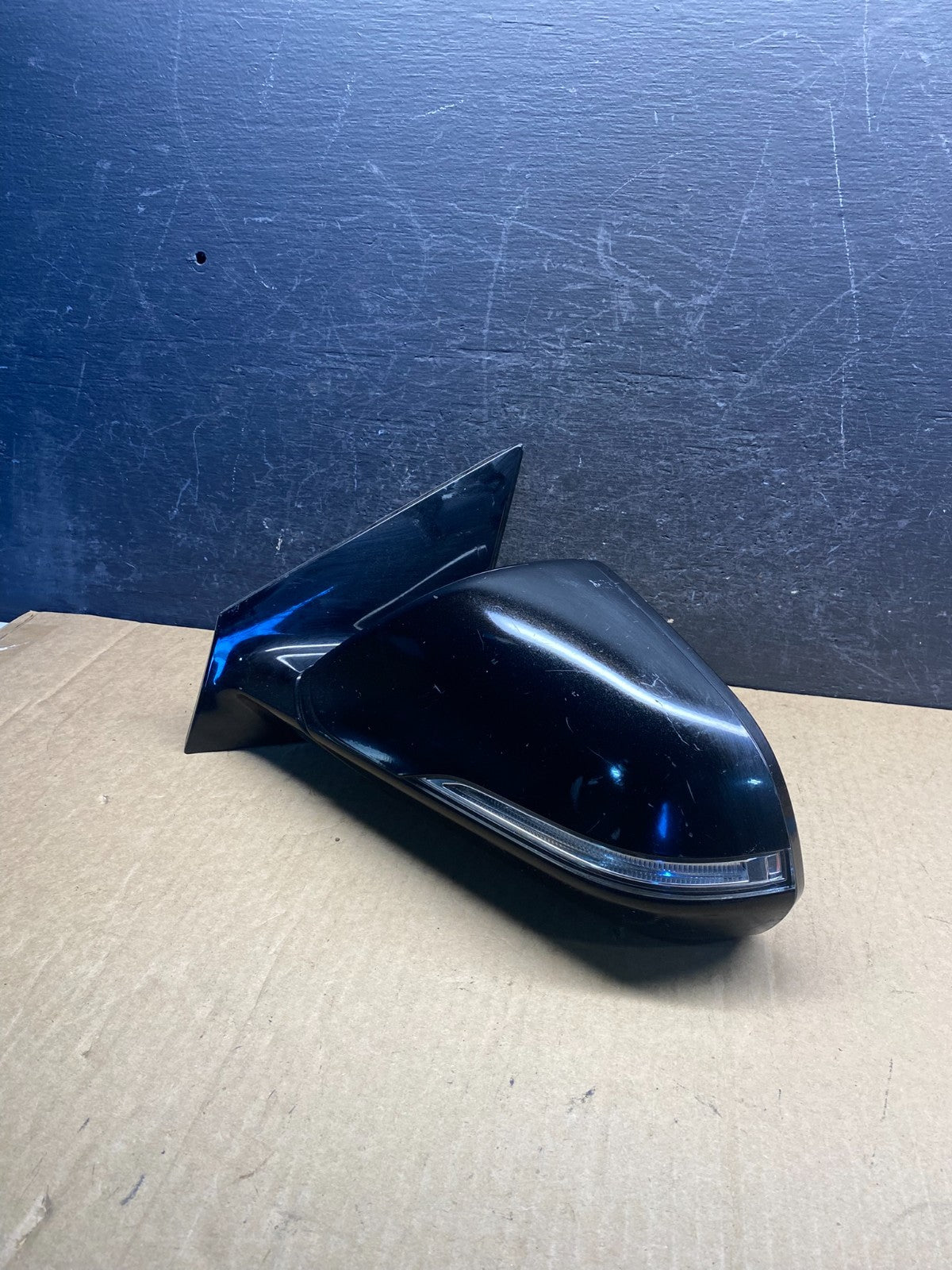 2015 - 2017 Hyundai Sonata Left Driver View Turn Signal Door Mirror AG7118 DW2