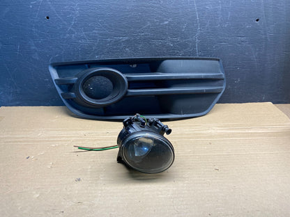 2009 to 2012 Audi Q5 Right Fog Light Bezel w/o S-Line Pkg AE45910