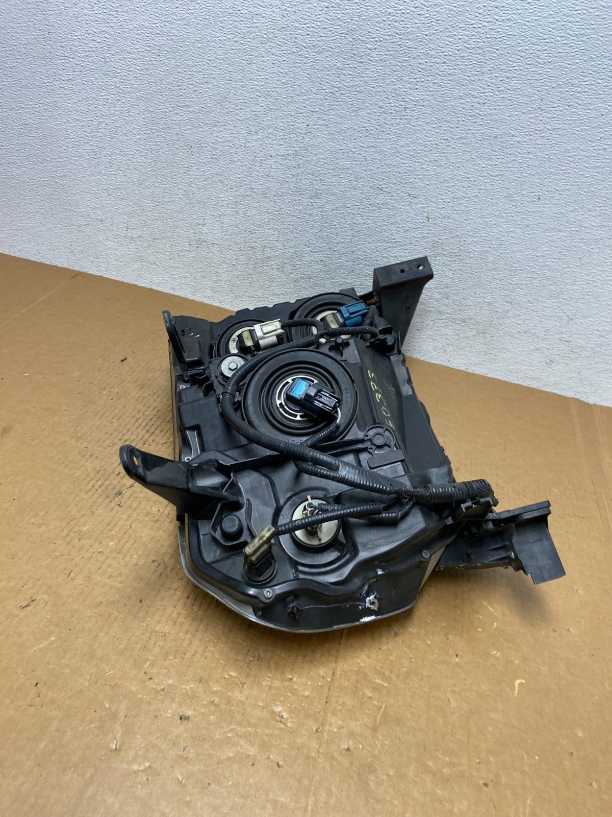 2009 2010 2011 Honda Pilot Left Driver LH Halogen Headlight AE0373 DW10