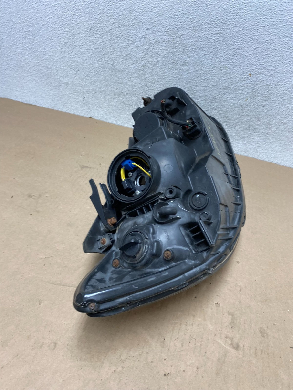 2007 2008 2009 Hyundai Santa Fe Left Driver LH Halogen Headlight AG4557 DW9
