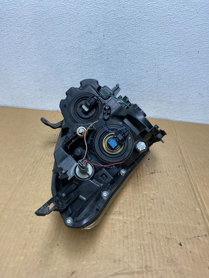 2008 to 2013 Nissan Rogue Left Driver LH Halogen Headlight AC7634 DW8