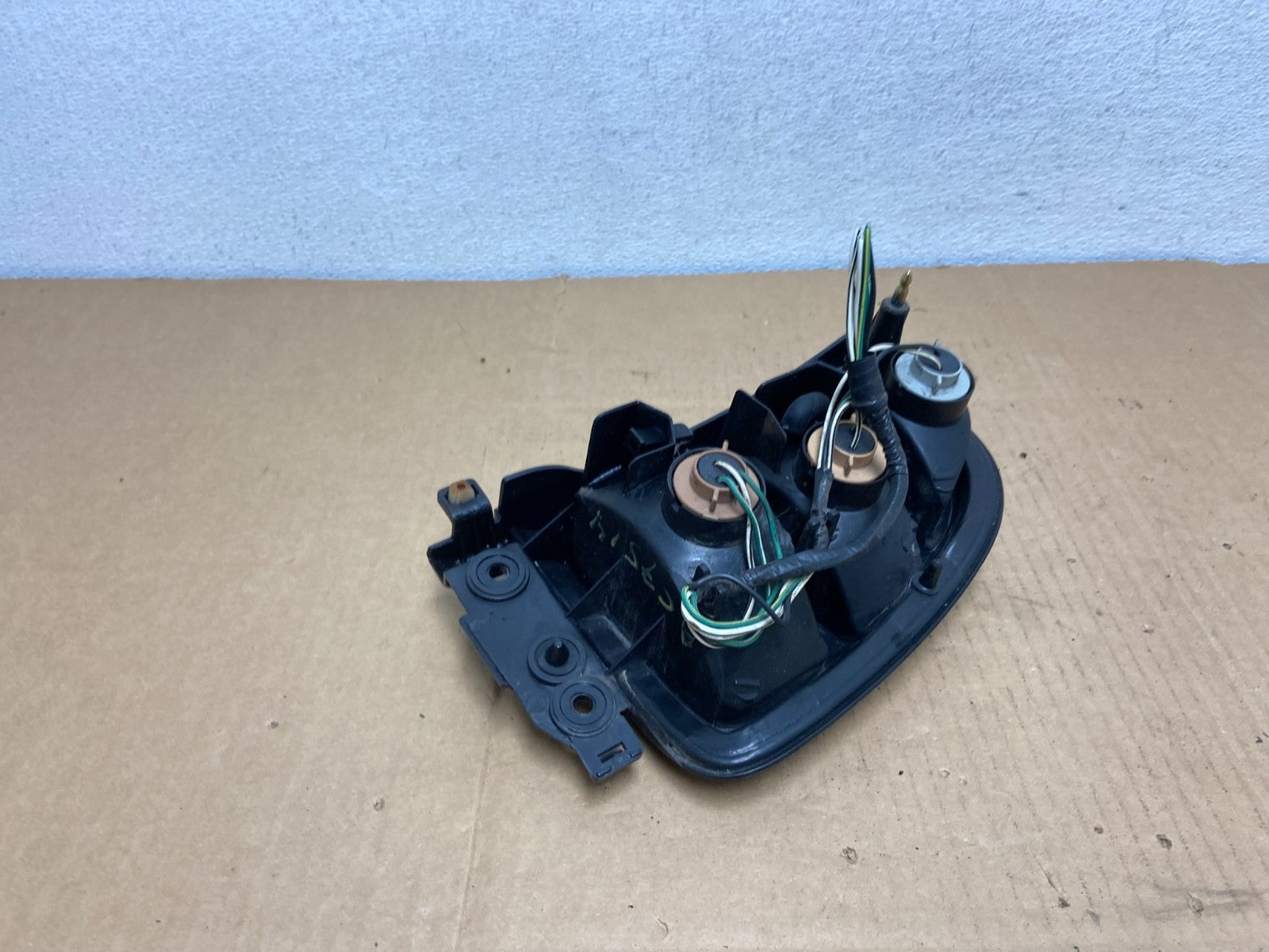 1998 2000 Toyota RAV4 Left Driver LH Side Tail Light ac7514 DG5