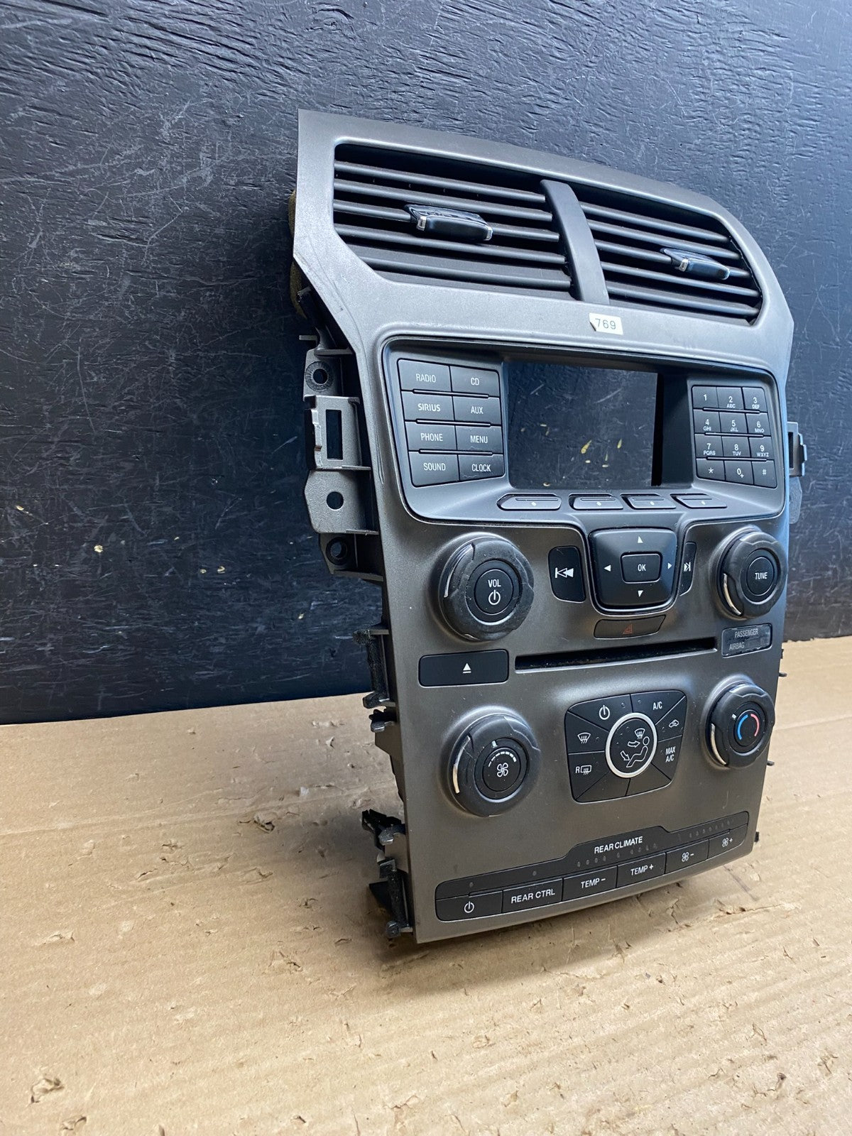 2014 2015 Ford Explorer Radio Climate Control Trim Bezel Panel AG8426 DG4