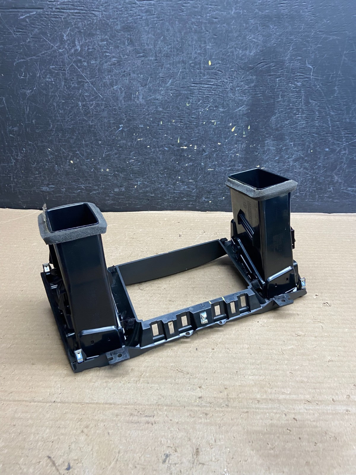 2013 to 2020 Nissan Pathfinder Center Dash Radio Trim Bezel Surround ah3710 DG4