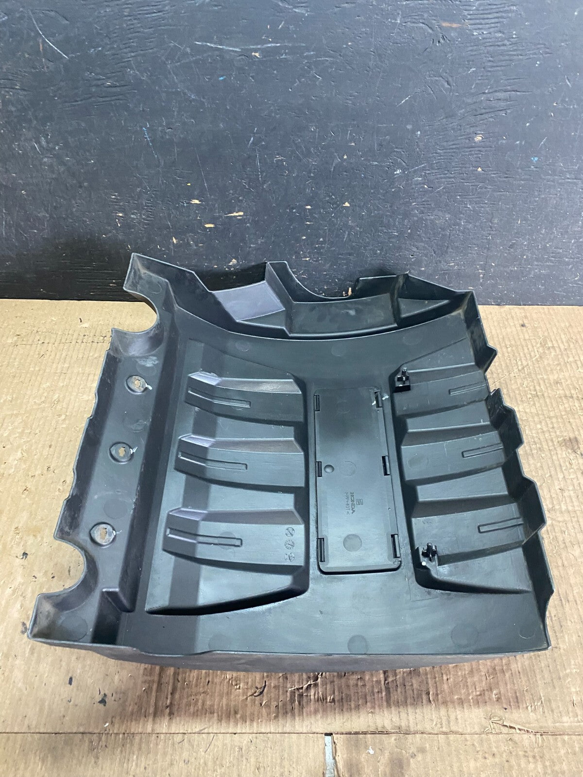 2006 to 2008 Honda Pilot Black Engine Cover 3.5L N1062 DG7