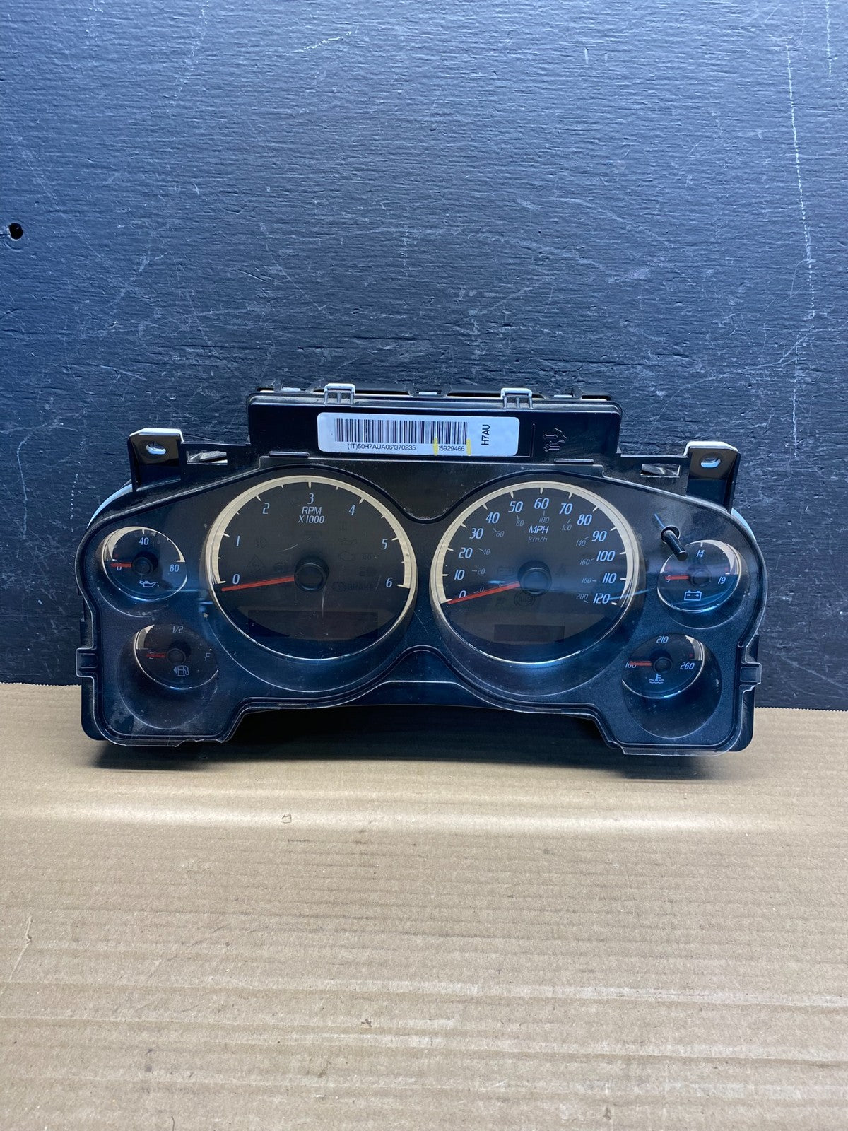 2007 2012 GMC Yukon Tahoe Sierra Speedometer Cluster Gauge AF3831 DW0