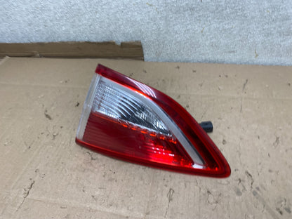 2013 to 2016 Ford Escape Right Passenger RH Side Inner Tail Light U6861 DW1