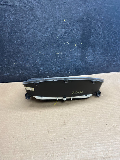 2009 to 2012 GMC Canyon Instrument Cluster Speedometer AH1439 DG4