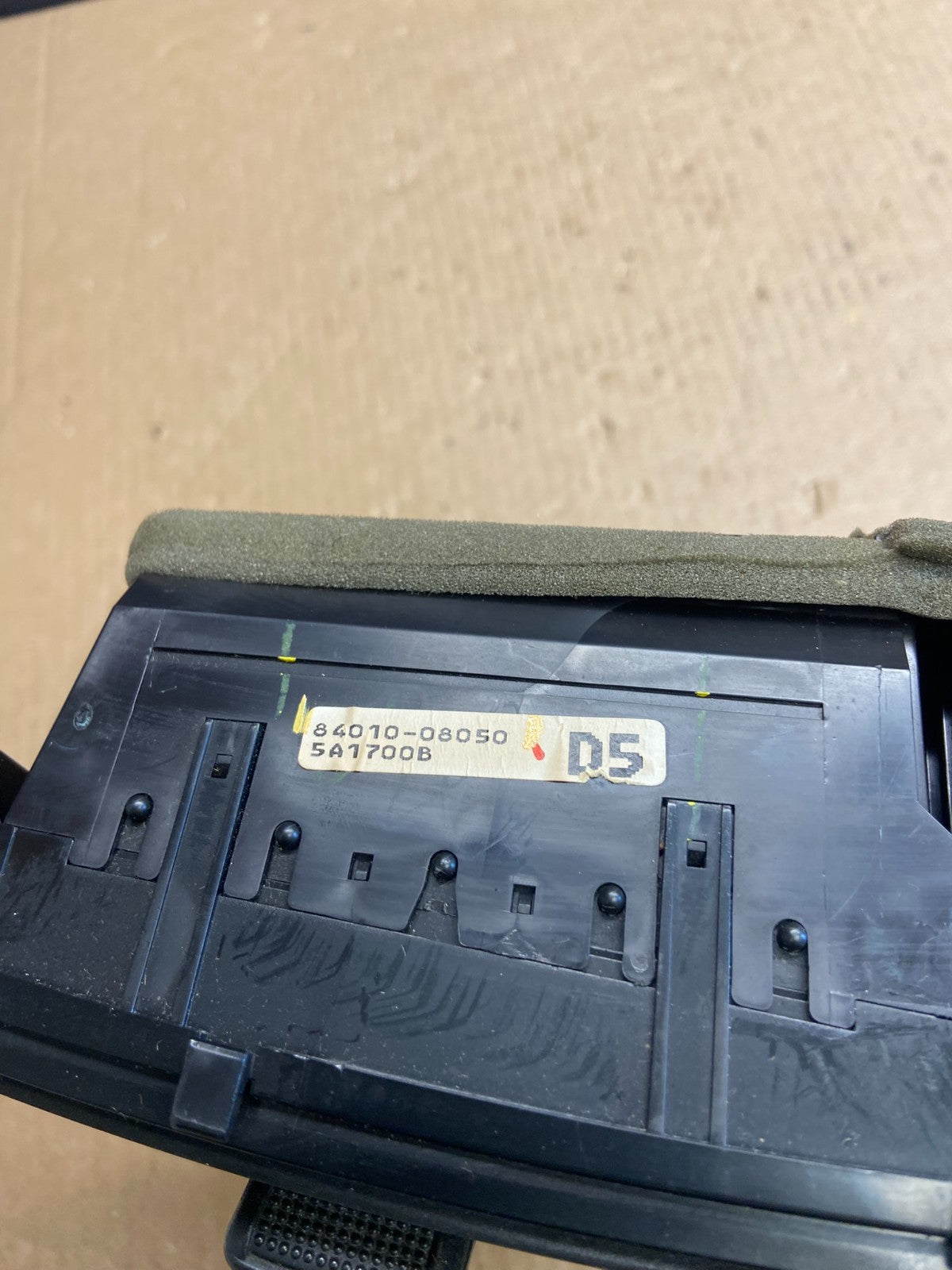 2004-2005 Toyota Sienna AC Climate Heater Temperature Control Air Vent AE3813 DG5
