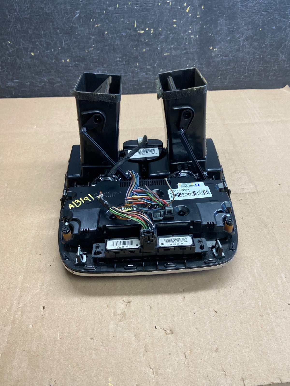 2011-2016 Chrysler Town Country Climate Control Panel Center Dash Trim ai3191 DG4