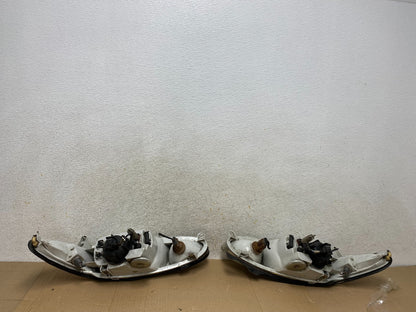 1998 to 2003 Ford Escort Left+Right Set Halogen Headlights AI1150 DW9
