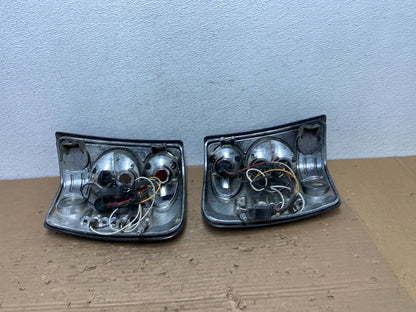 1999-2004 Jeep Grand Cherokee Left + Right Set Chrome Tail Lights AD4367 DG6