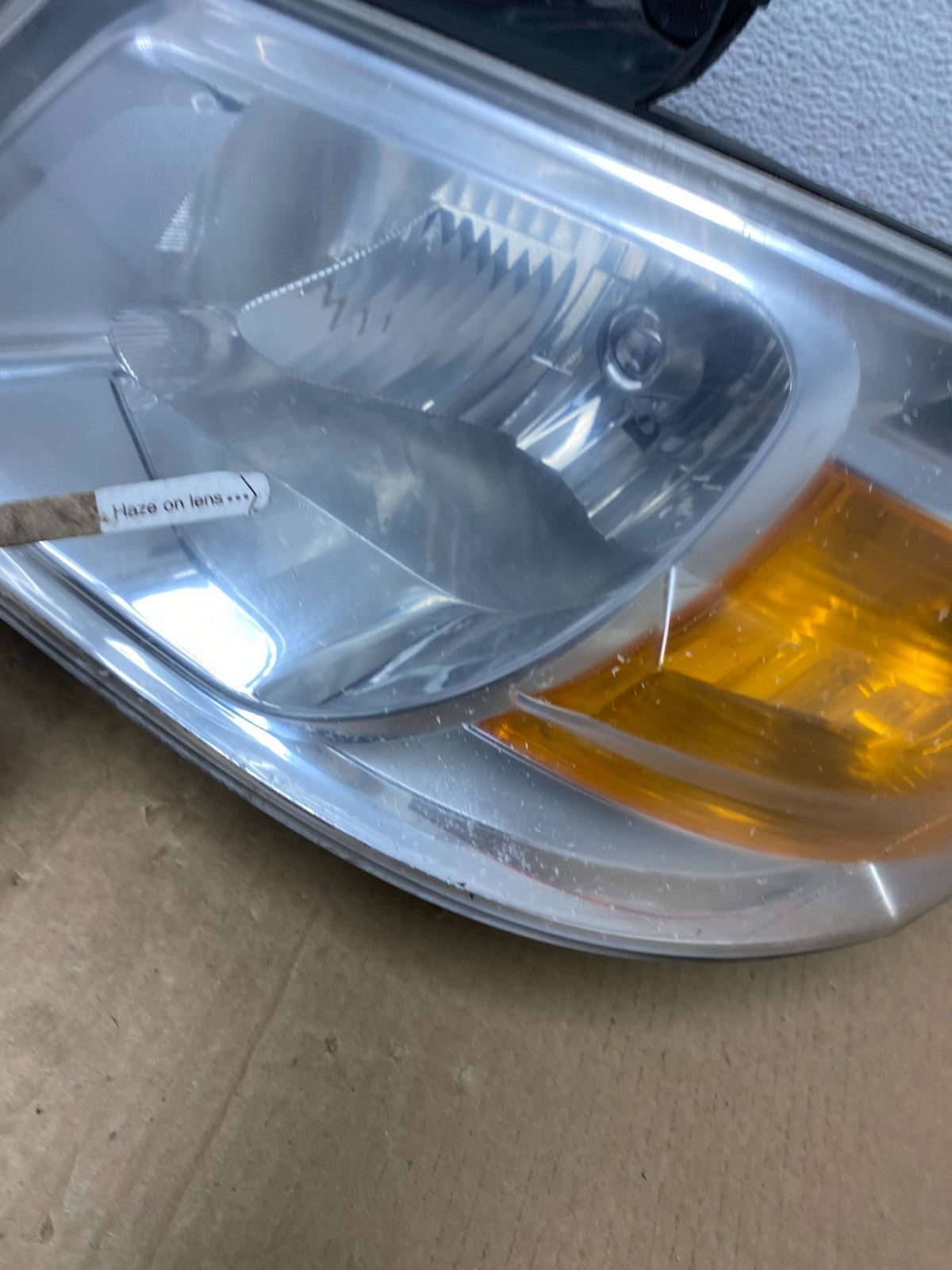 2008 to 2010 Dodge Caravan Left+Right Set Side Halogen Headlights DEPO AG2157 DW4