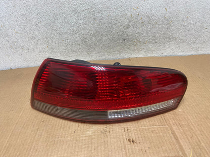 2001-2006 Chrysler Sebring Convertible Right Side Tail Light AI6950 LK0