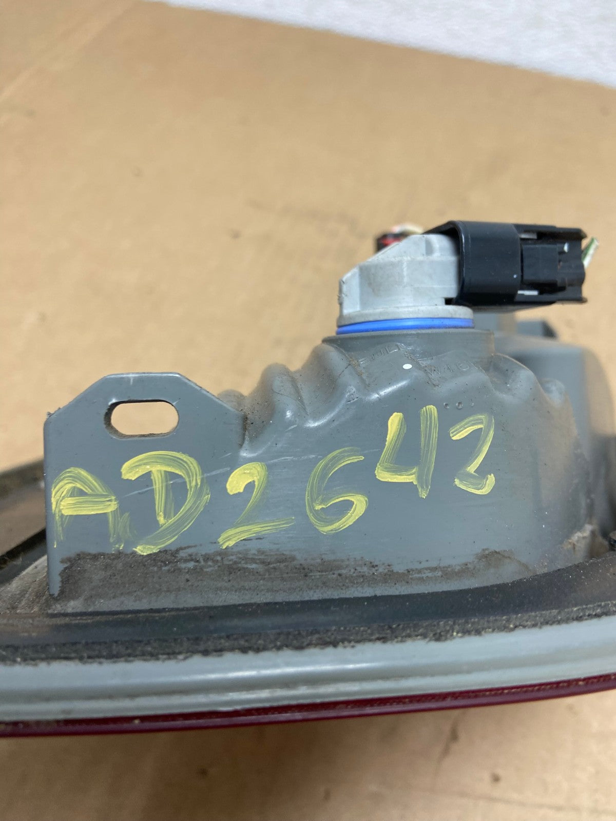 2011-2013 Jeep Grand Cherokee Right Passenger Rh Inner Tail Light AD2642 LK5