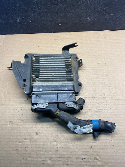 2007 to 2010 Dodge Avenger Sebring Engine Control Unit ECU AE0104 DG1