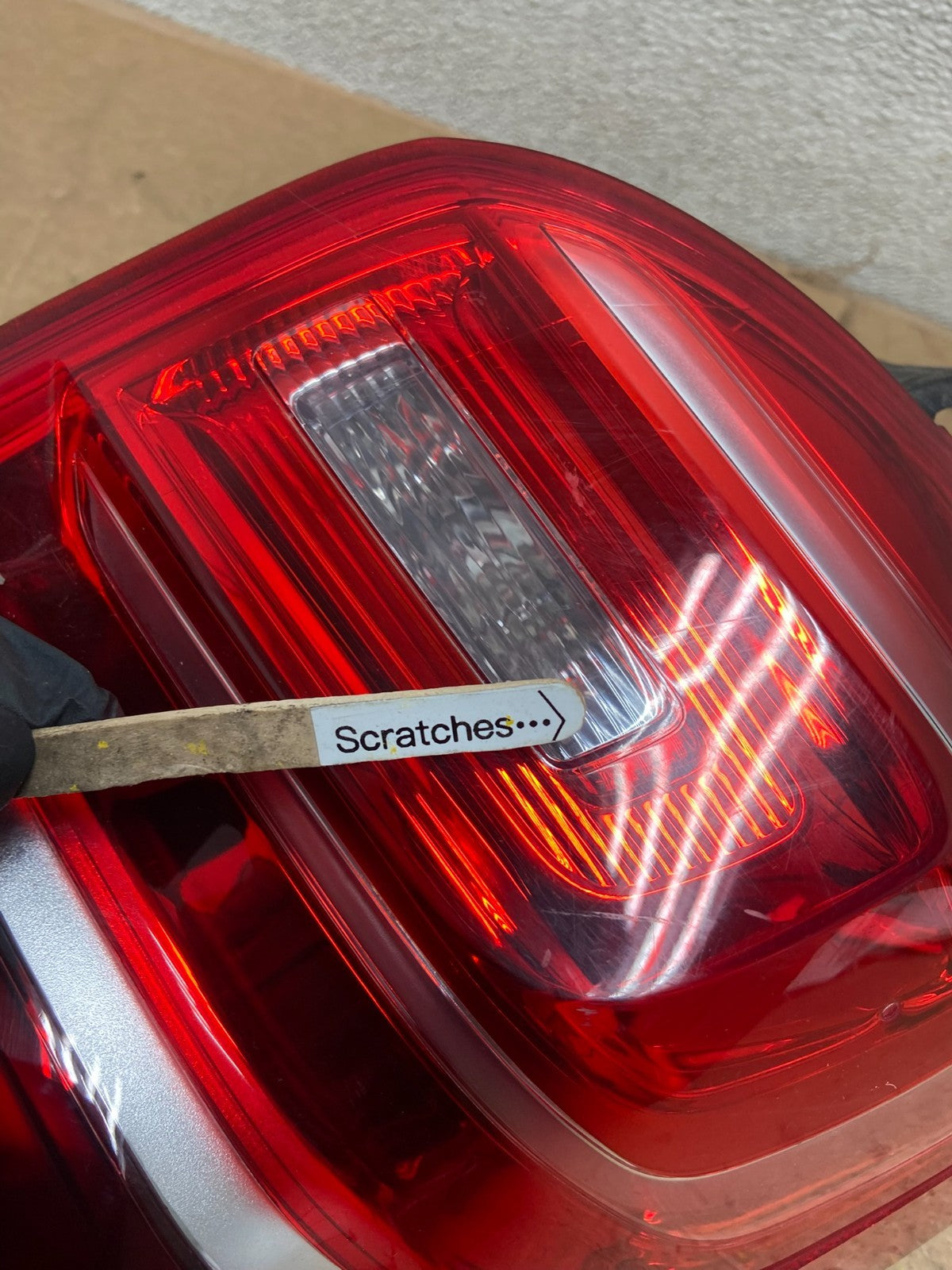 2016 to 2017 Chevrolet Equinox Right Passenger RH Side Tail Light OEM AA3820 DW3