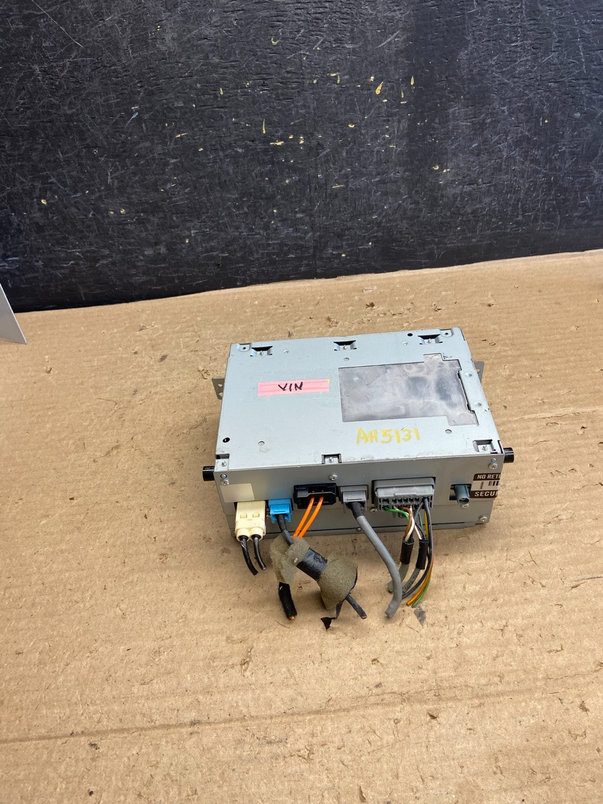 2011 2012 2013 2014 2015 Volvo S60 CD Player CD Player Radio Head Unit ah5131 DG3