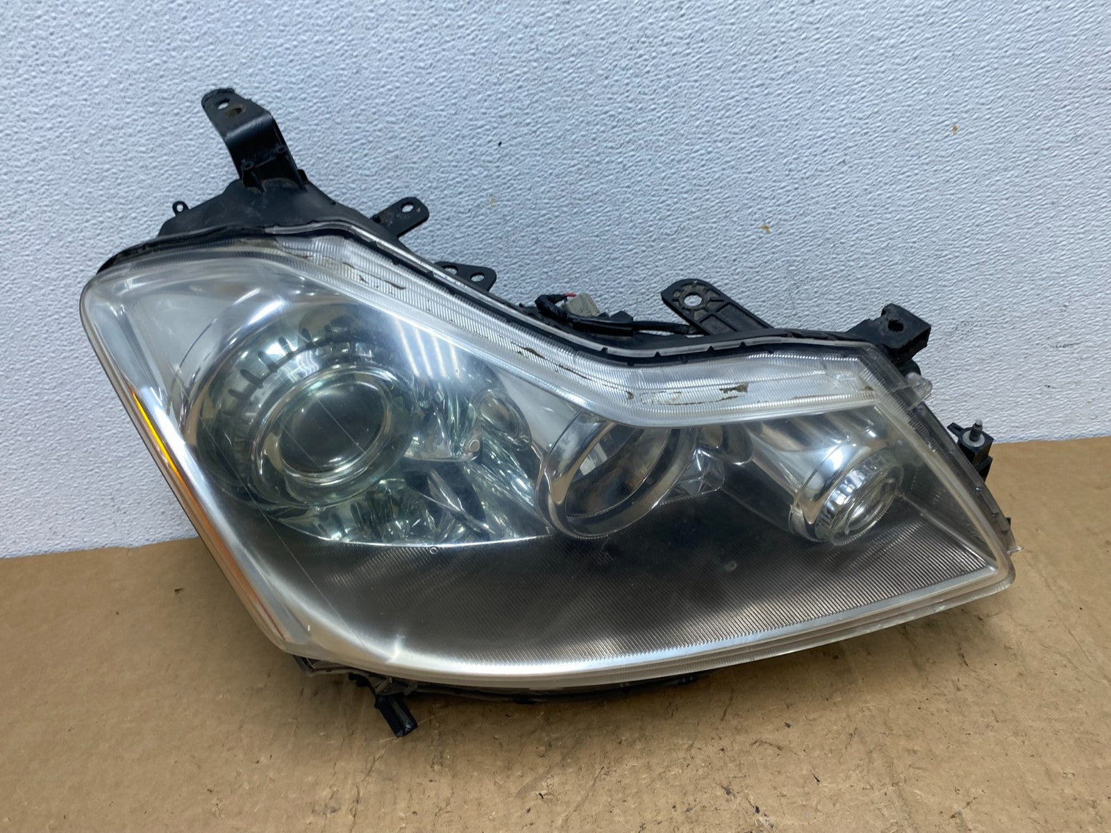 2006 to 2010 Infiniti M35 Right Passenger Rh Xenon HID Headlight AD1389 DW0