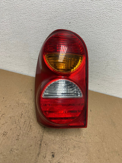 2002 2003 2004 Jeep Liberty Left Driver LH Side Tail Light AC7206 LK0
