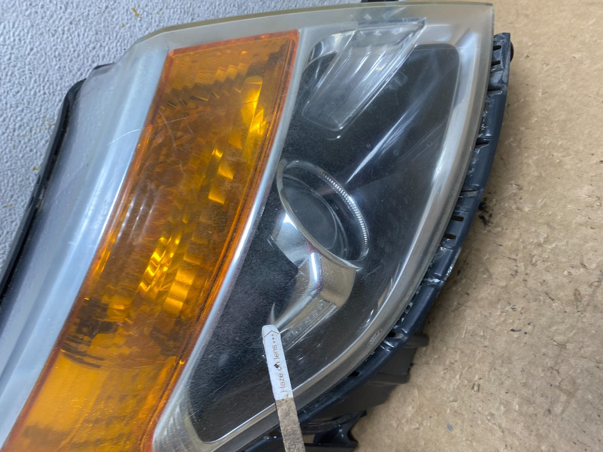 2011 to 2015 Ford Explorer Right Passenger Xenon Headlight AI3606 DW5