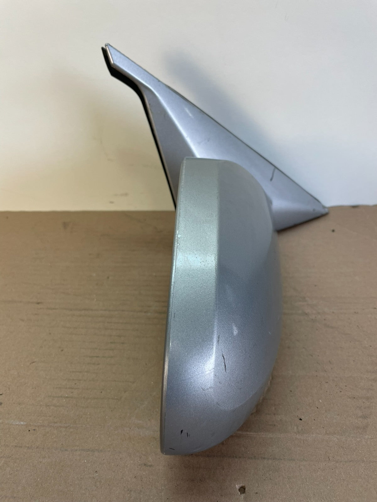2001 - 2006 Kia Optima Right Passenger View Door Mirror Turn Signal ag9965 DG8