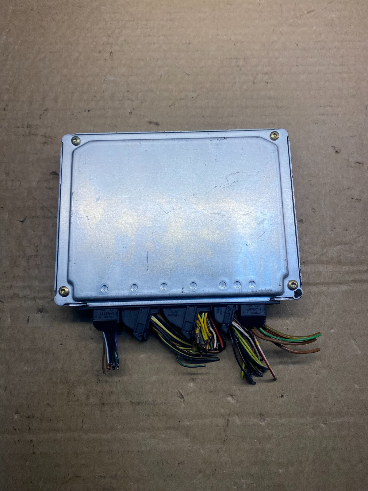 2005 to 2006 BMW X5 ECM ECU Engine Control Computer Module 7557385 af7685 DG1