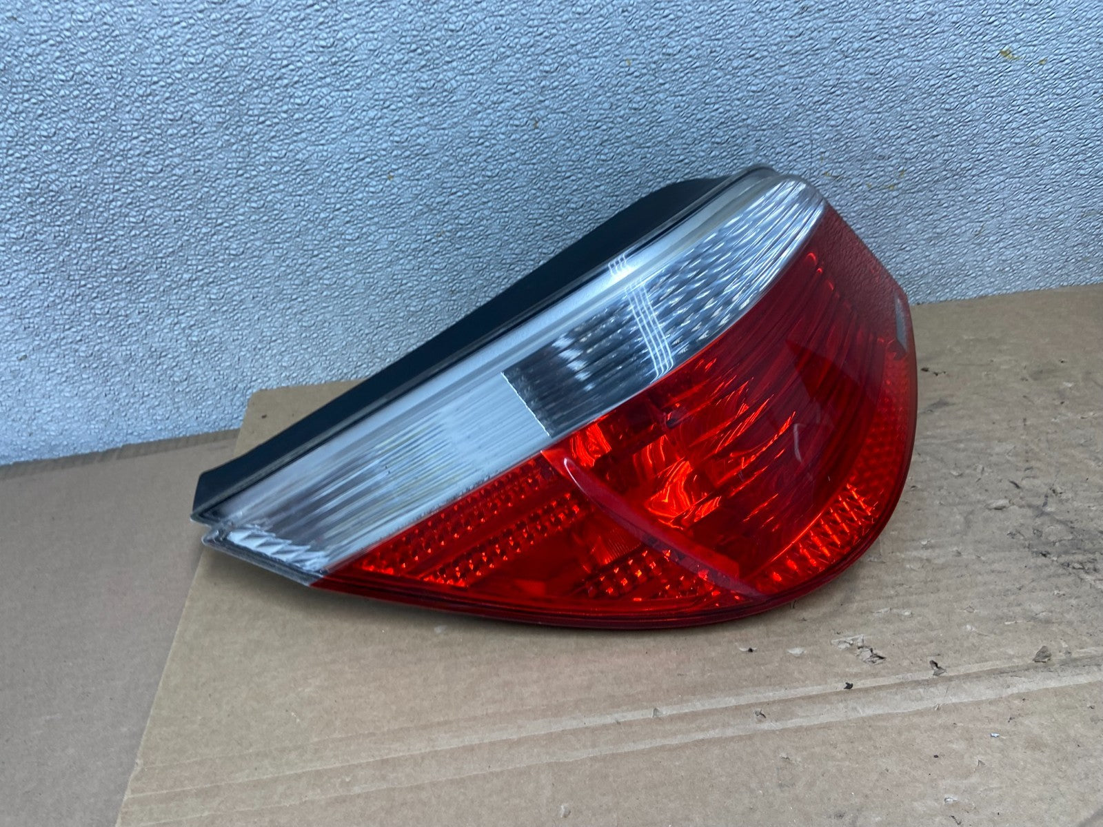 2004 -  2007 BMW 5 Series E60 Left Driver LH Side Tail Light OEM AB4740 LK2