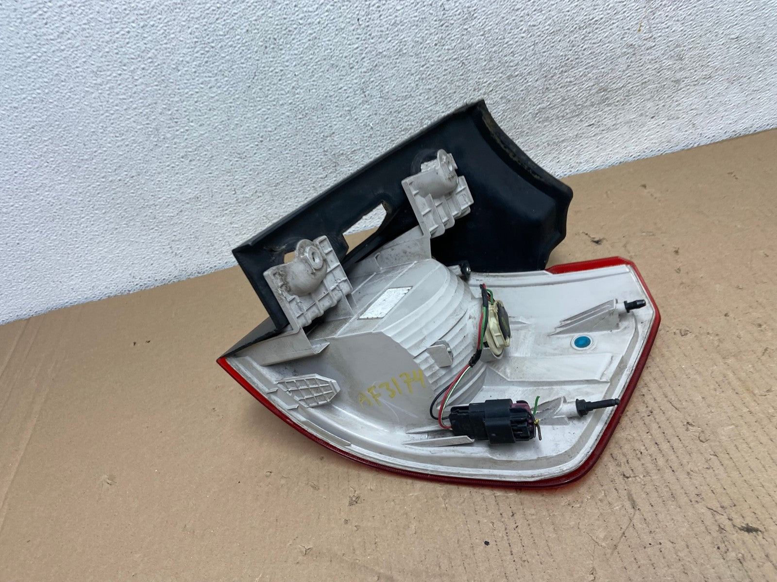 2010 to 2017 GMC Terrain Halogen Tail Light Left Driver Lh Side AF3174 LK5
