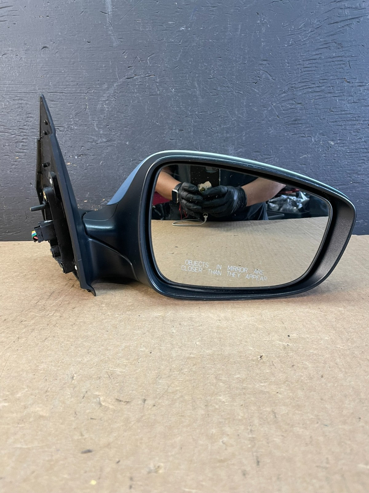 2012 to 2017 Hyundai Accent Right Passenger Side View Door Mirror AD0331 DW4