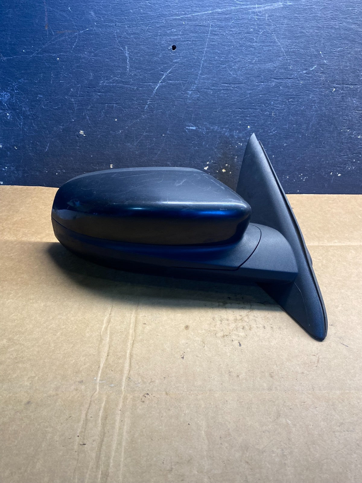 2010 to 2018 Ford Taurus Right Passenger View Door Heated Mirror OEM AB3538 MS0