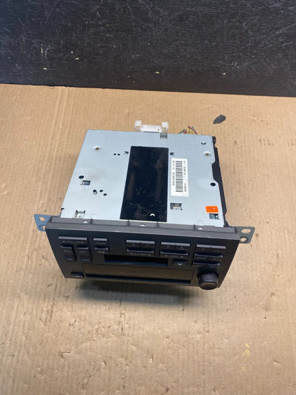 2006 - 2011 Lincoln Town Car AM/FM Radio CD Player ae6397 DG4