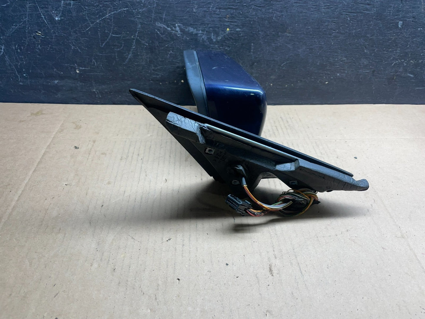 2001 2002 2003 BMW 3-Series Left Driver Lh Side View Door Mirror O8639 DG3