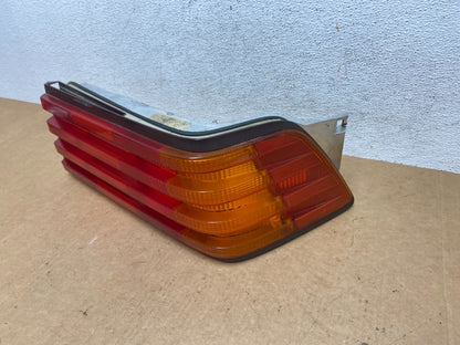 1990 - 2002 Mercedes R129 SL500 SL600 Rear Right Passenger Tail Light AE3073 DG1