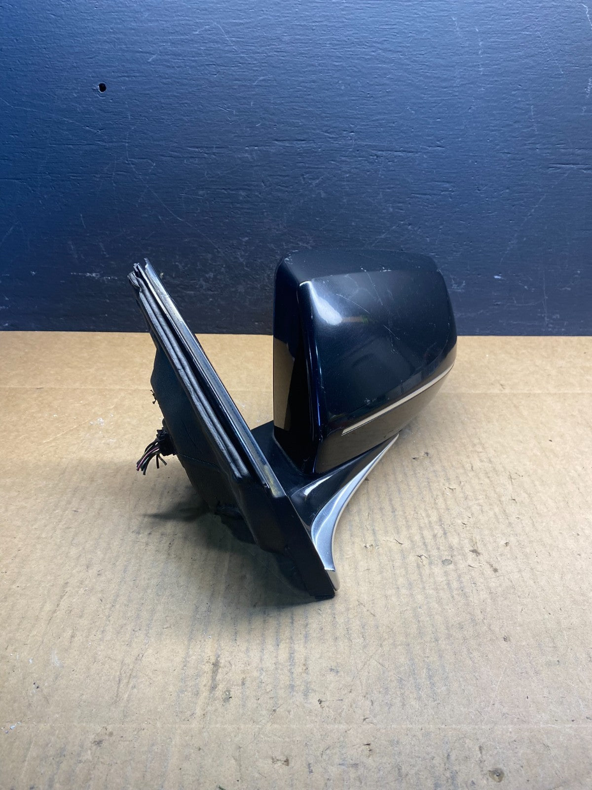 2016 to 2019 Cadillac XTS Left Driver LH Side Door View Mirror OEM AC2805 DW1