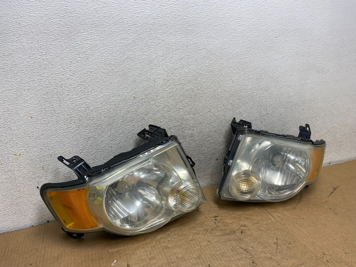 2008 to 2012 Ford Escape Headlights Left+Right Side Set Halogen AI8163 DW2