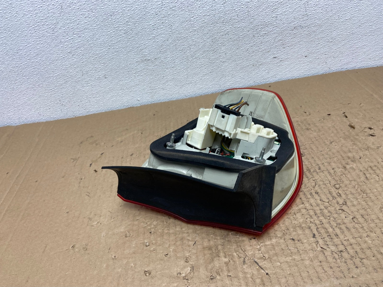 2009 2010 BMW 328i 3 Series Right Passenger RH Side Tail Light Oem AC4057 LK3