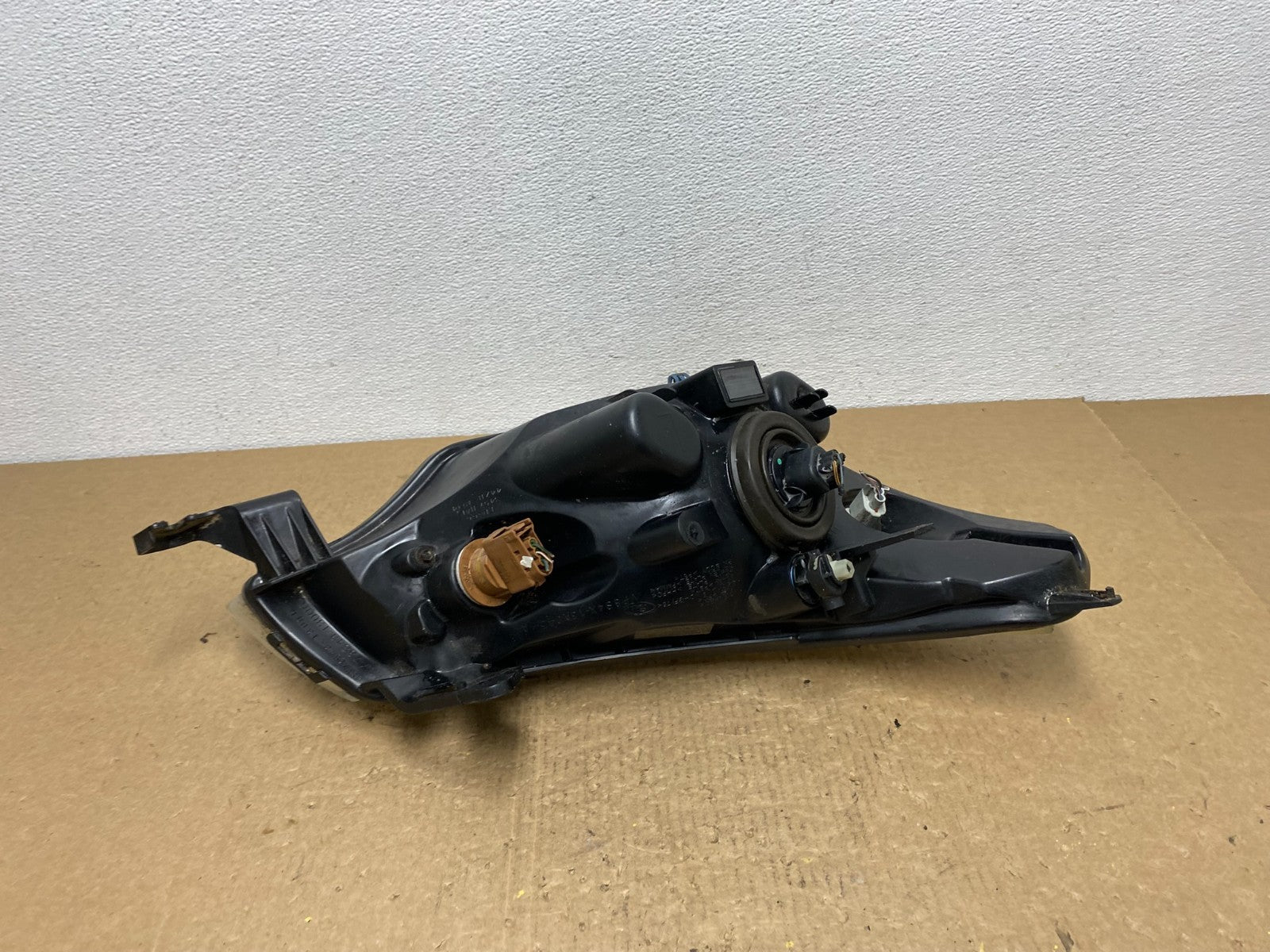 2008 2009 2010 2011 Ford Focus Left Driver Lh Headlight Halogen Oem AC1572 DW6